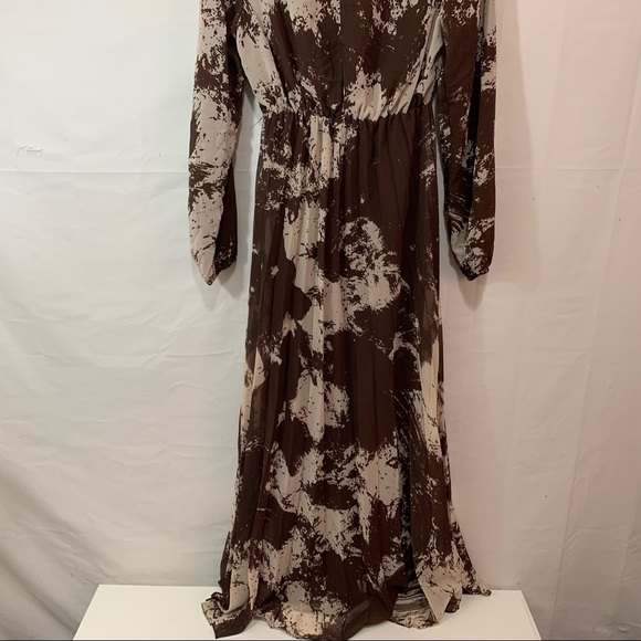 Antique Istanbul Maxi Dress with Tie Neck & Long Sleeves - Picture 8 of 8